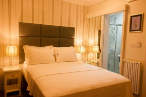 Ten Rooms Istanbul Hotel